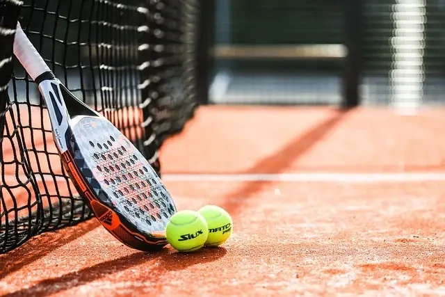 Sådan kommer du i gang med Padeltennis